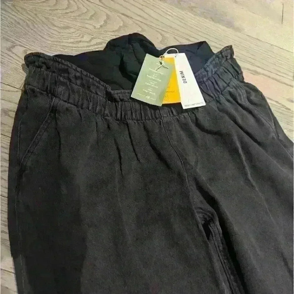 H&M Mama Paper Bag Maternity  Jeans - size XS NWT - Picture 3 of 5